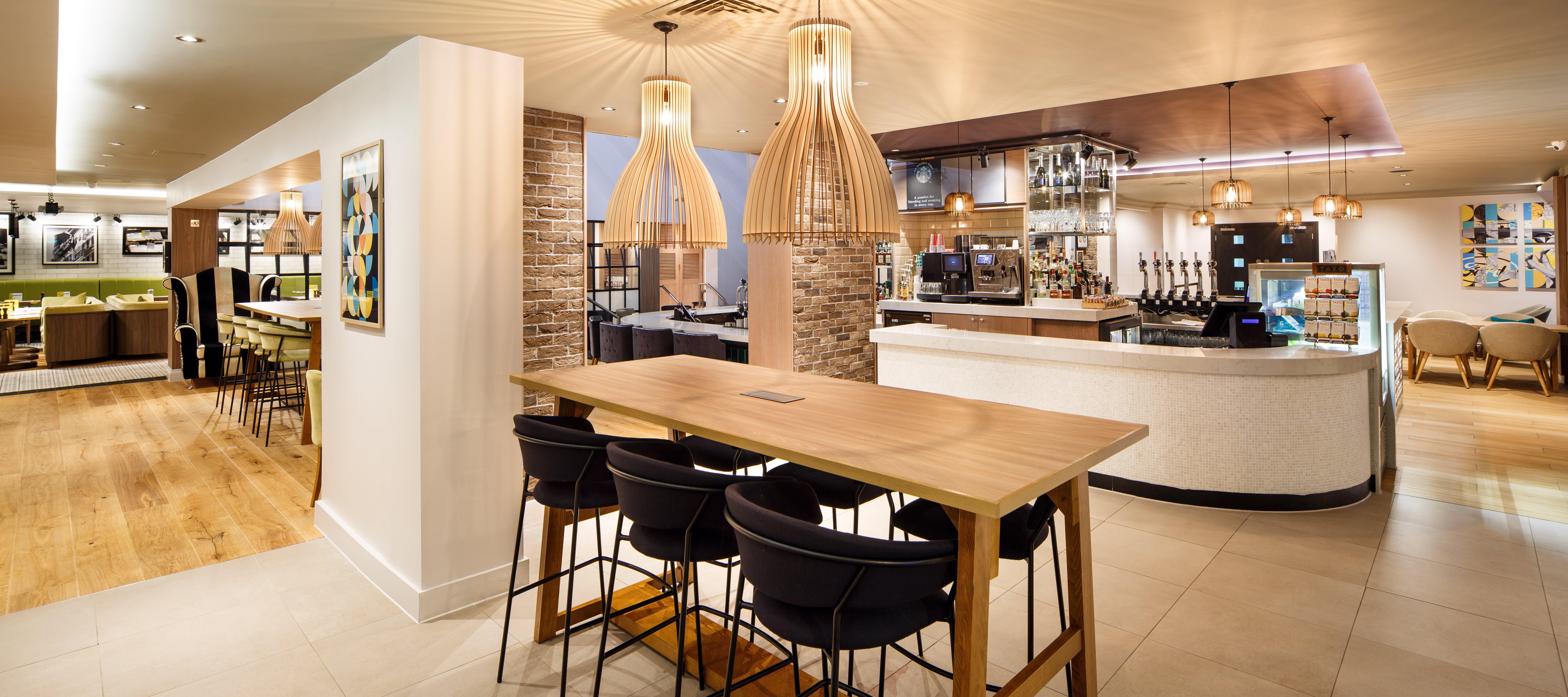 Holiday Inn Brentwood By Ihg מראה חיצוני תמונה