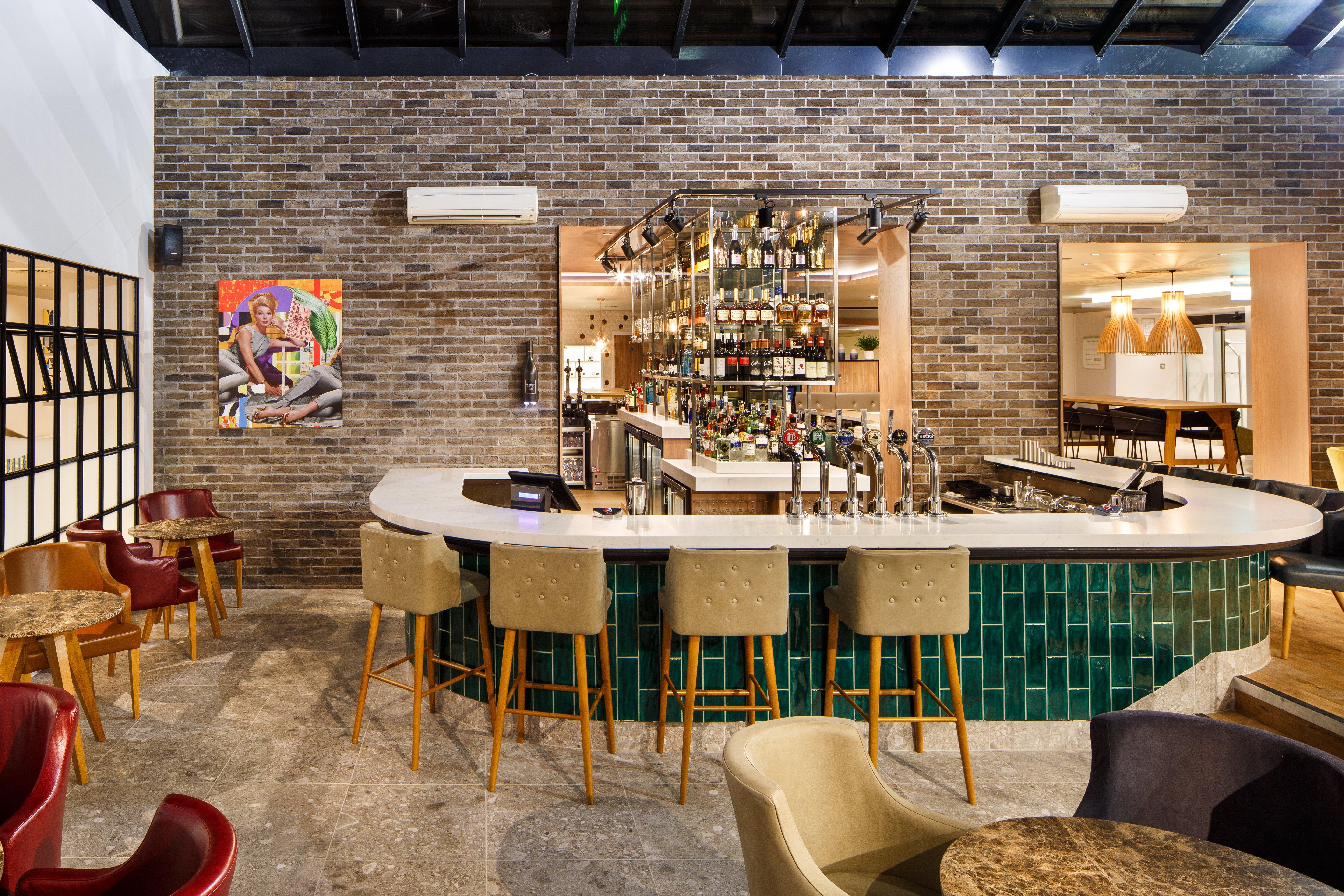Holiday Inn Brentwood By Ihg מראה חיצוני תמונה