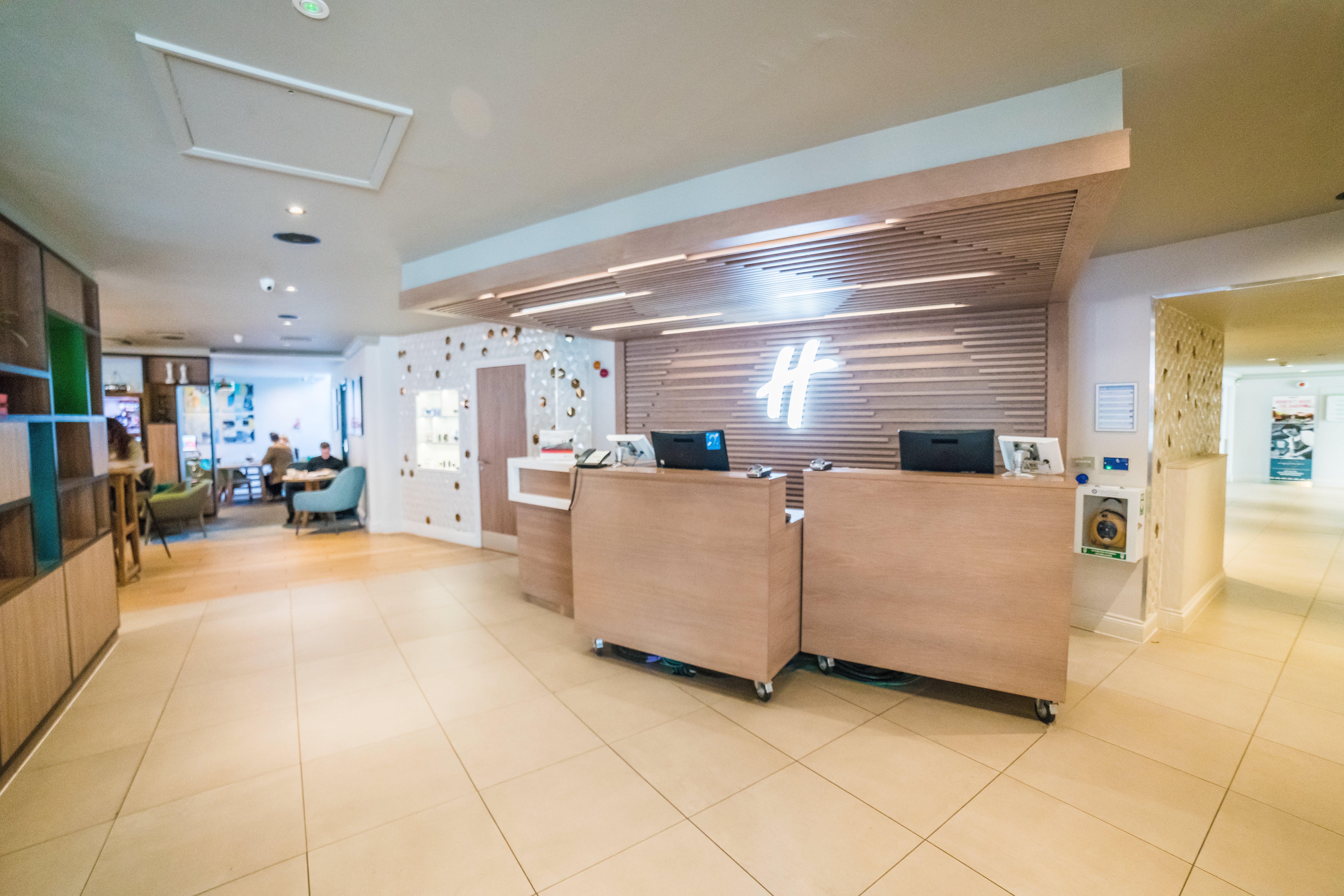 Holiday Inn Brentwood By Ihg מראה חיצוני תמונה